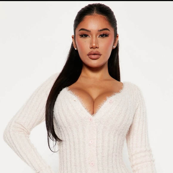 Size 1X- Farrah Fuzzy Sweater Maxi Dress - Pink - Picture 1 of 3